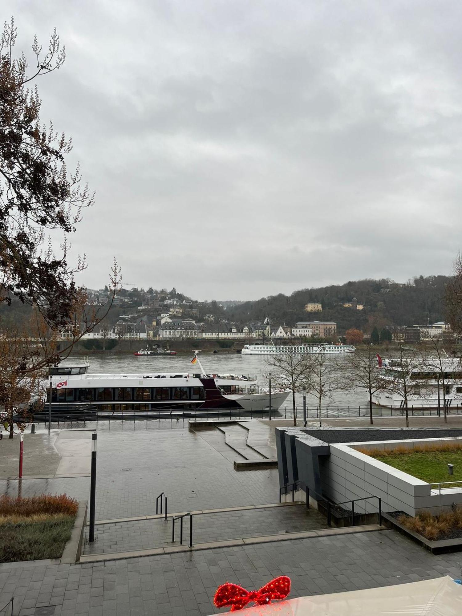 Rheinpanorama Suite Mit Balkon Koblenz  Exteriör bild